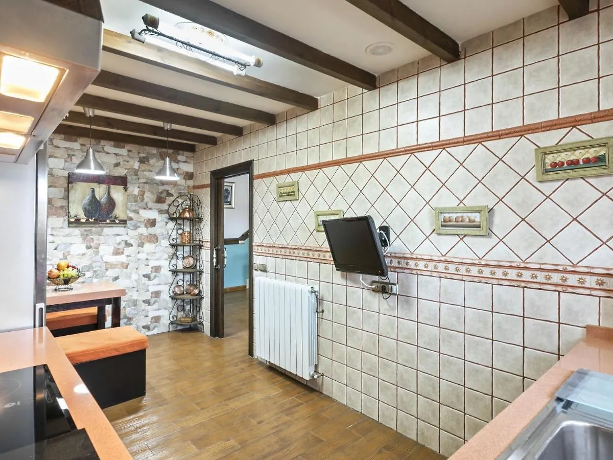 Vintage Holiday Home In Ronda With Jacuzzi