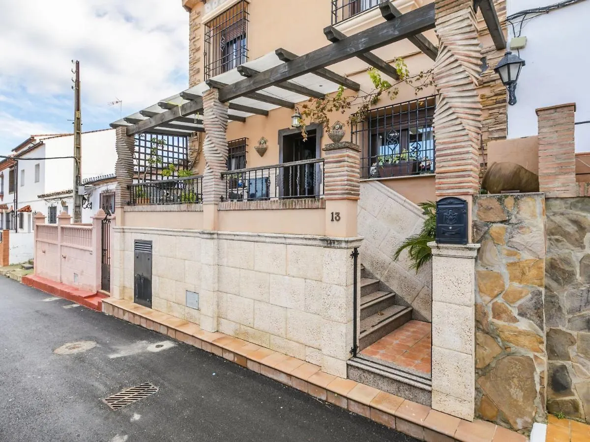 Vintage Holiday Home In Ronda With Jacuzzi